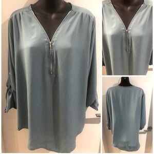 10/$20 Mint green top L-XL Fit, *AS IS*